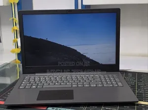 New Laptop Lenovo Ideapad 3 8GB Intel Core i3 SSD 1T