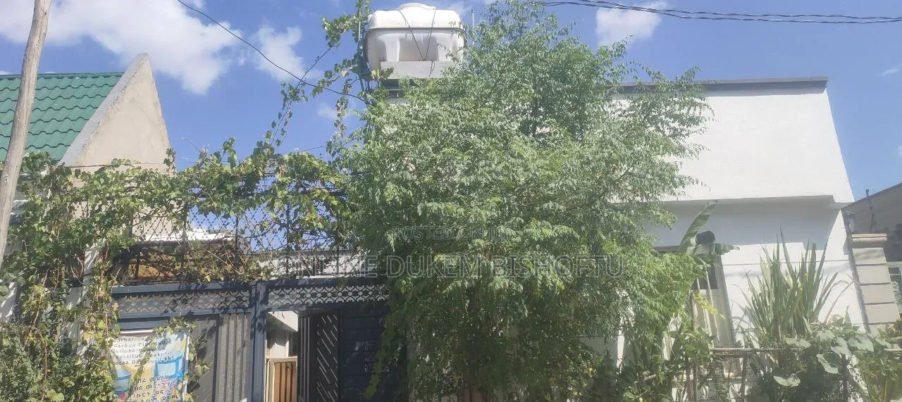 Furnished 12bdrm House in Bishoftu Jenesis, Oromia-Finfinne for sale