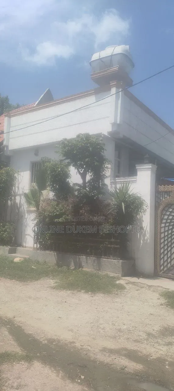 Furnished 8bdrm House in Bishoftu Dukem, Oromia-Finfinne for sale