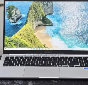 New Laptop Samsung Galaxy Book4 16GB Intel Core 7 SSD 512GB