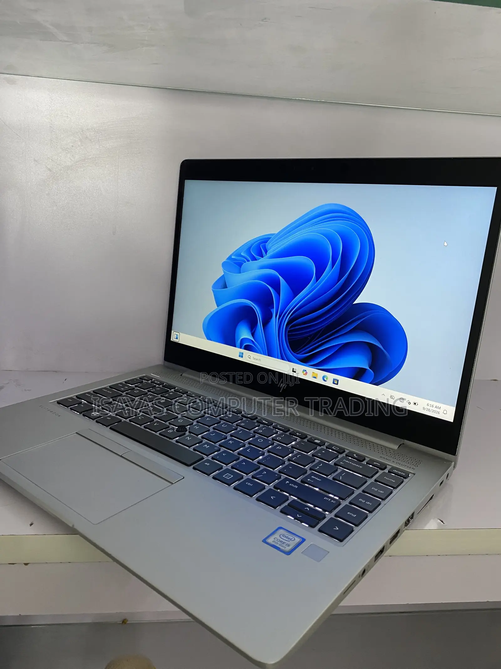New Laptop HP EliteBook 840 G5 8GB Intel Core i5 SSD 512GB