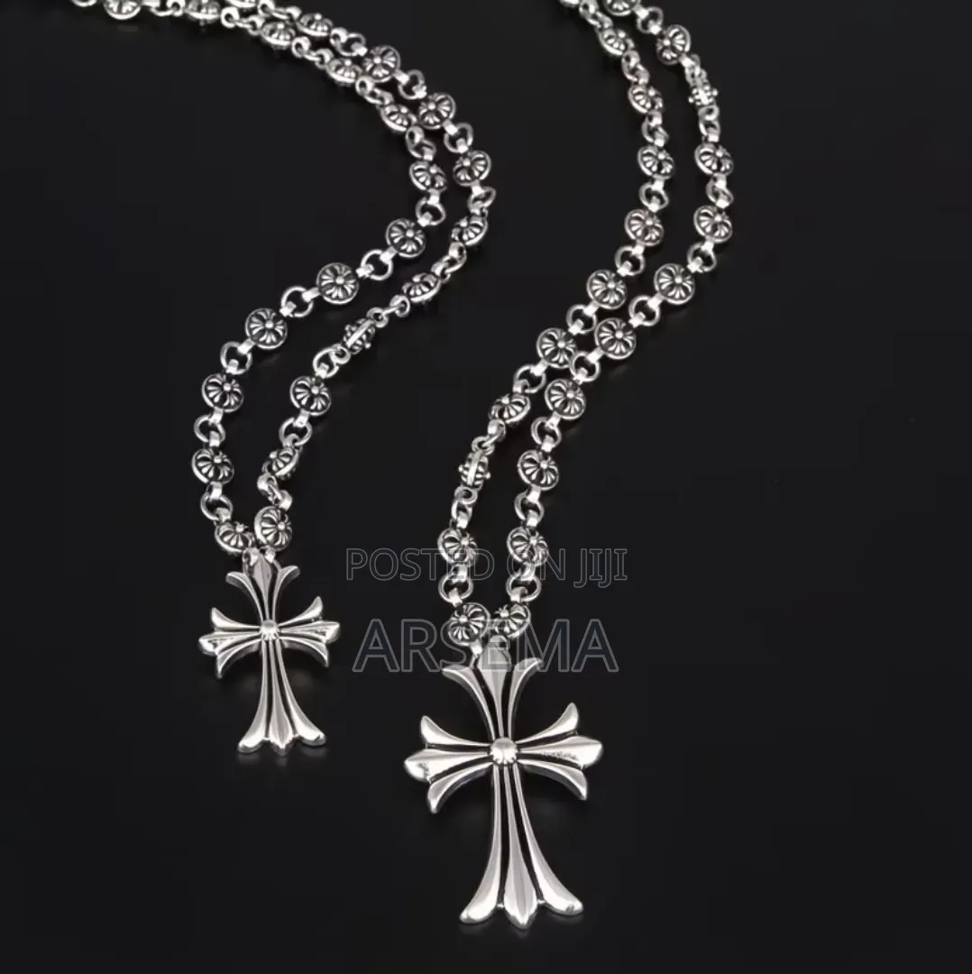 Chrom Heart Necklace