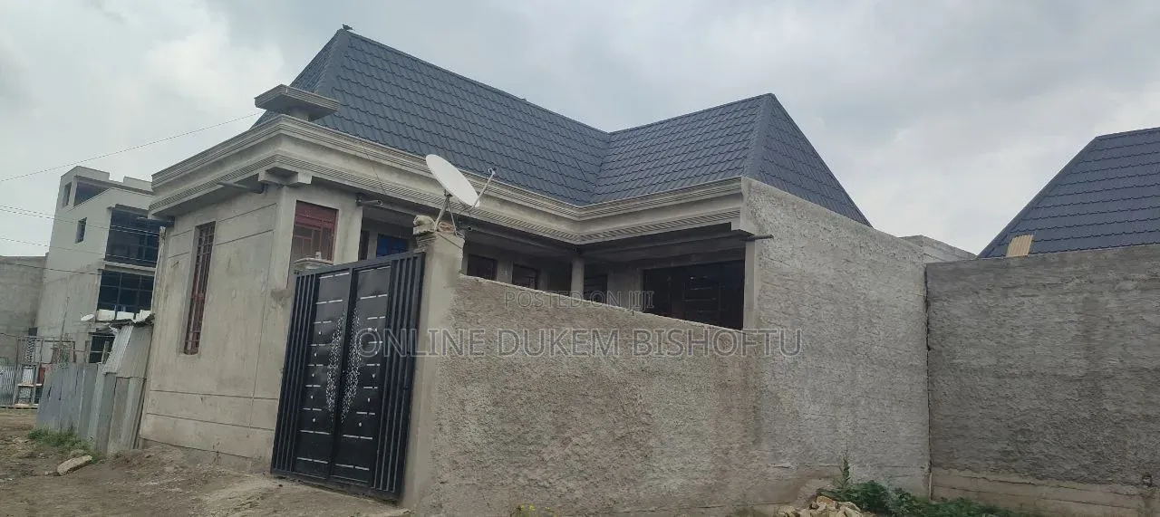 Furnished 7bdrm Villa in Bishoftu Dukem, Oromia-Finfinne for sale