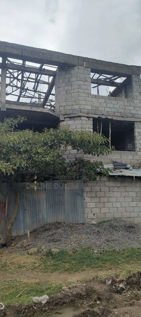 10bdrm Townhouse/Terrace in Bishoftu Dukem, Oromia-Finfinne for sale