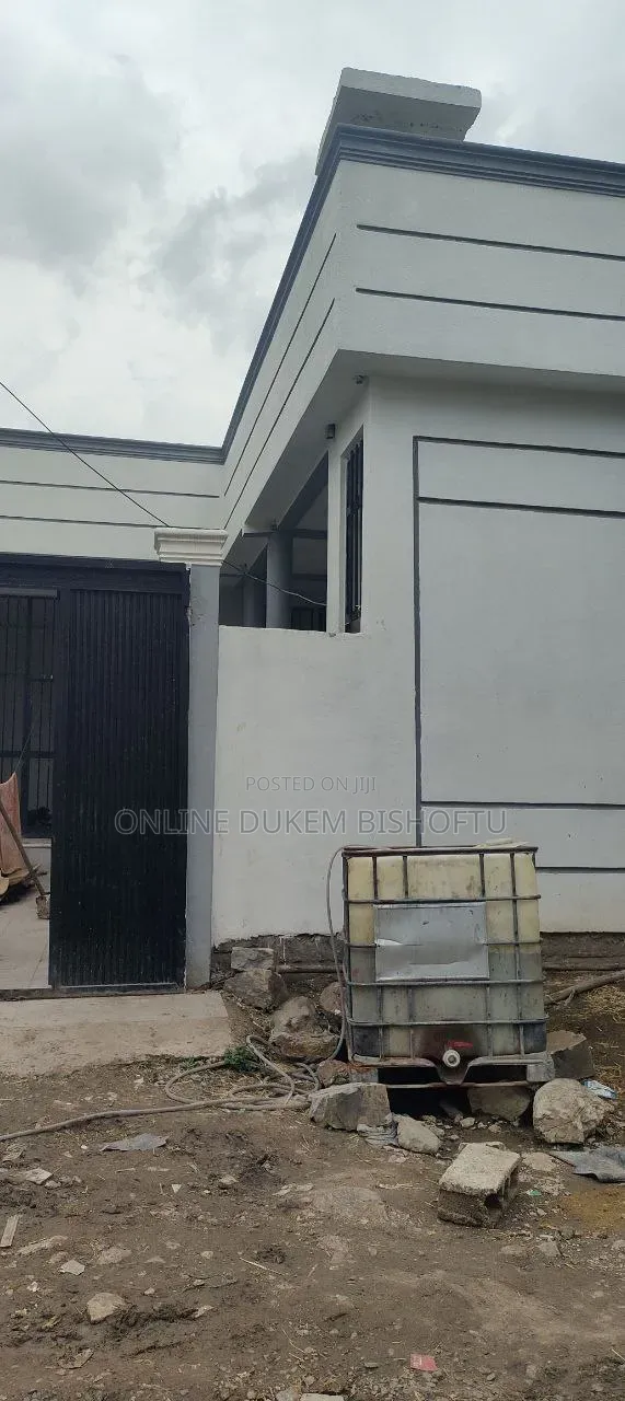 Furnished 7bdrm House in Bishoftu Dukem, Oromia-Finfinne for sale