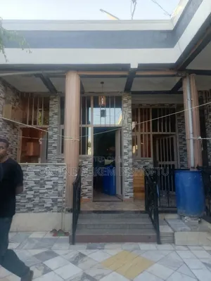 Furnished 6bdrm Villa in Getishet Sunshine, Oromia-Finfinne for sale