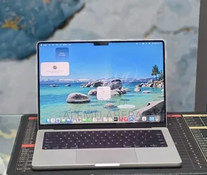 New Laptop Apple MacBook Pro 2021 M1 16GB Apple M1 Pro SSD 1T