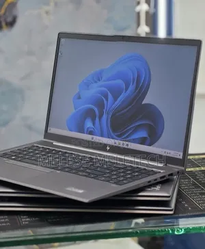 New Laptop HP ZBook 15 16GB Intel Core i5 SSD 512GB