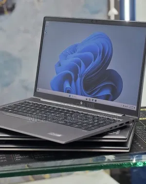 New Laptop HP ZBook 15 16GB Intel Core i5 SSD 512GB