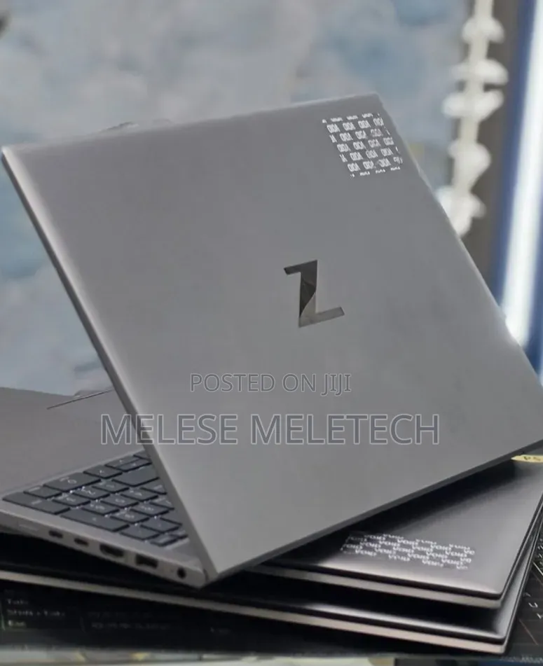 New Laptop HP ZBook 15 16GB Intel Core i5 SSD 512GB
