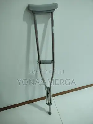 Arm Crutches糶冊axillary Crutches匈麁usually Provide Support for Patients