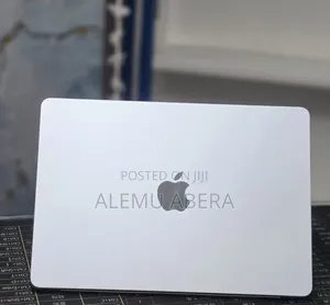 New Laptop Apple MacBook Air 2025 M4 16GB Apple M4 SSD 512GB