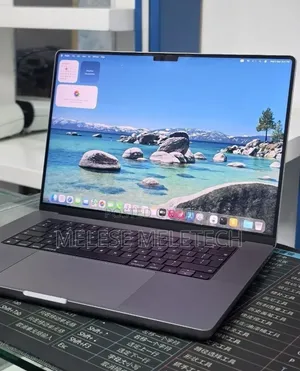 New Laptop Apple MacBook Pro 2021 M1 32GB Apple M1 Pro SSD 512GB