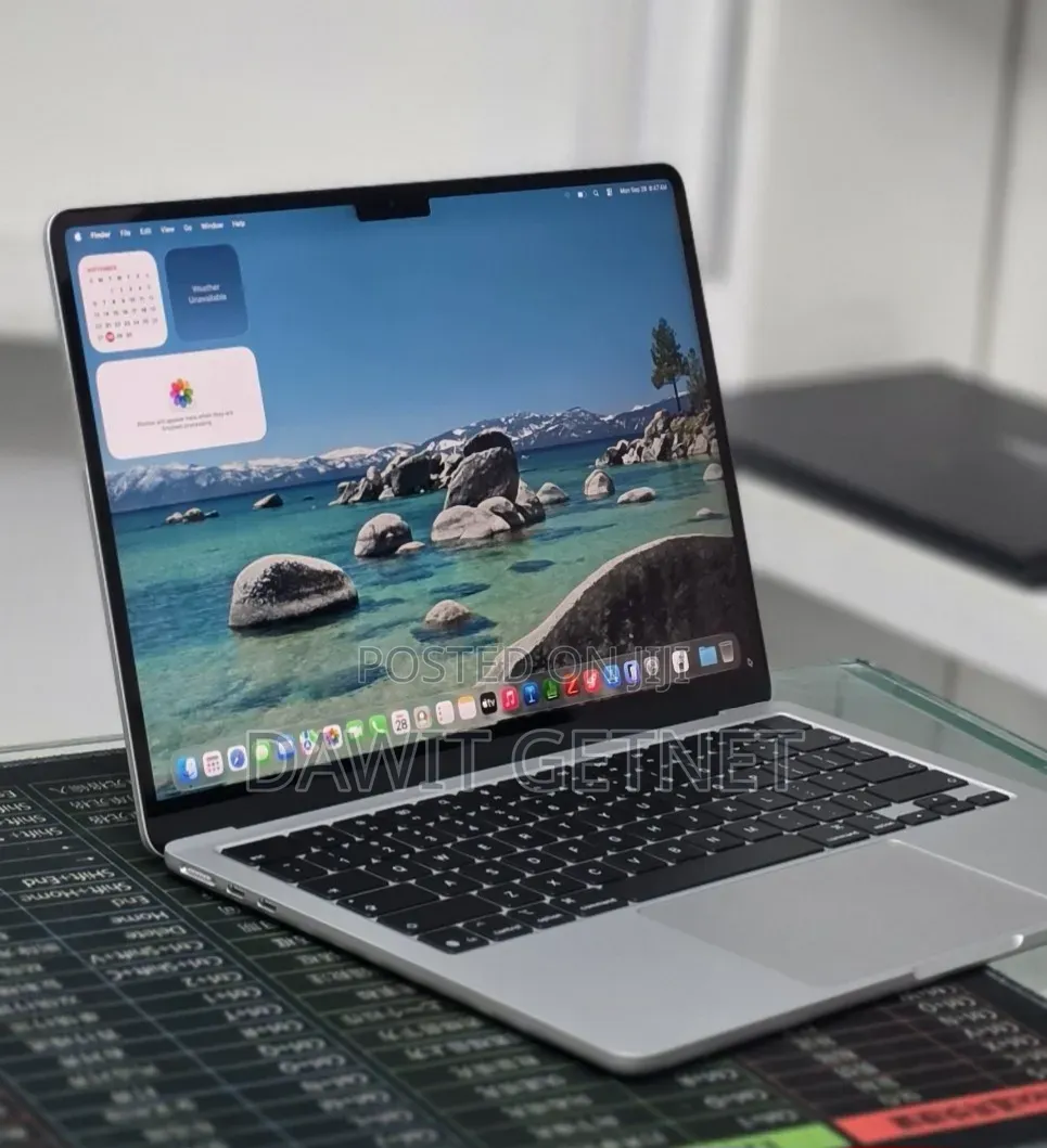 New Laptop Apple MacBook Air 2026 M5 16GB Apple M5 SSD 512GB