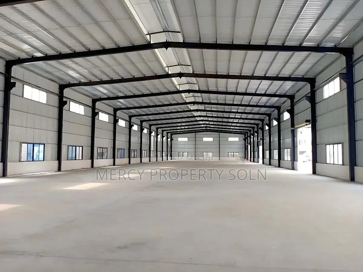 Warehouse Forbrent in Kaliti Addis Ababa on Asphalt Road Wz G+4 Office