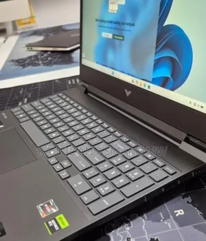 New Laptop HP Victus 16 16GB AMD Ryzen 7 SSD 512GB