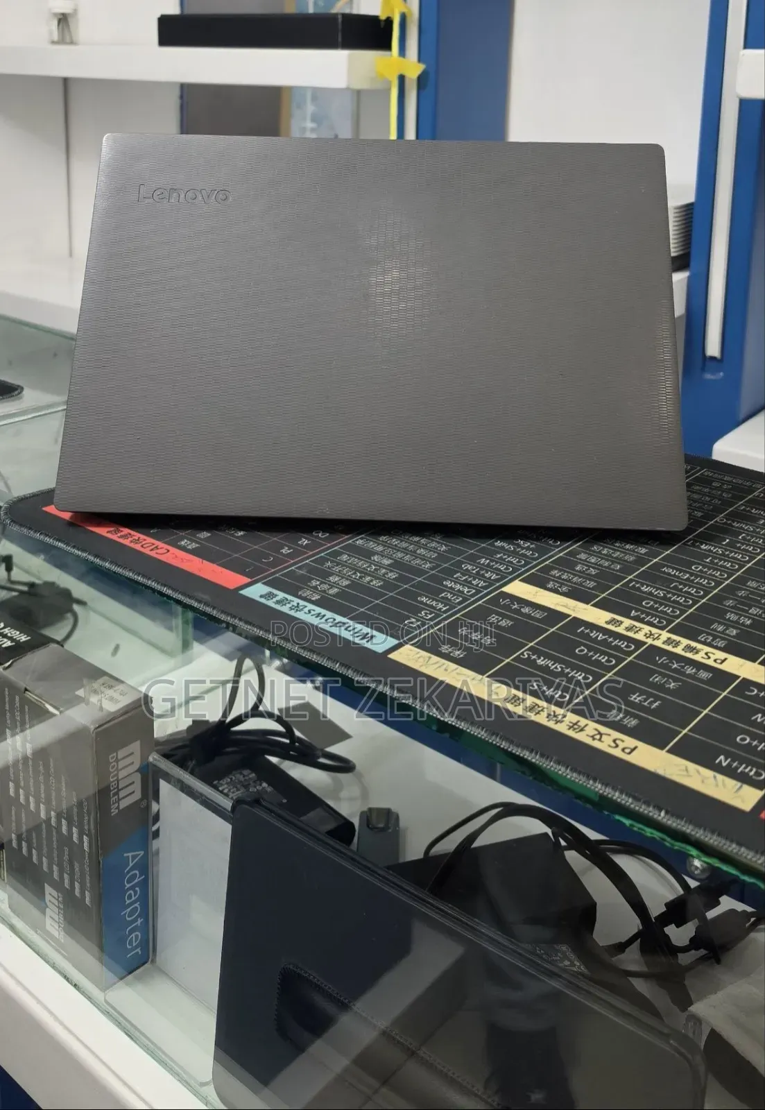 New Laptop Lenovo IdeaPad 520 8GB Intel Core i3 HDD 1T