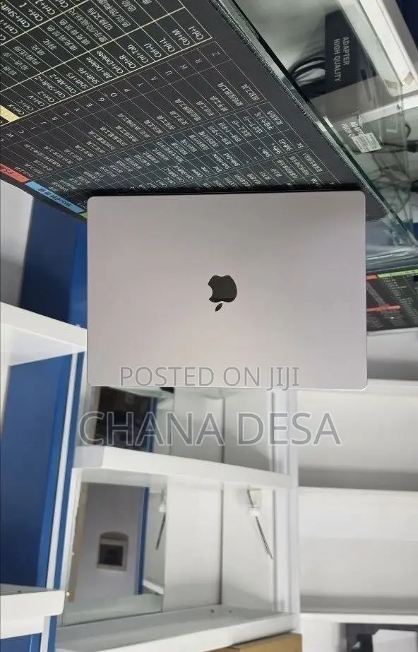 New Laptop Apple MacBook Pro 2021 M1 32GB Apple M1 Pro SSD 1T