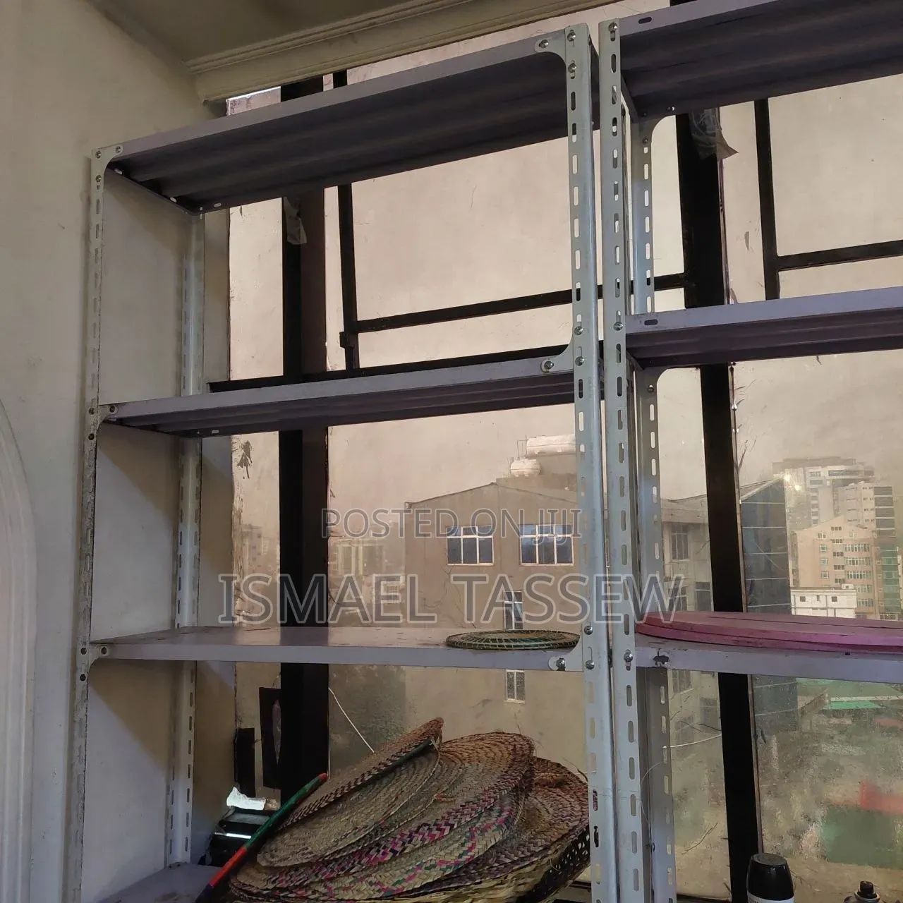 Shelve Metal