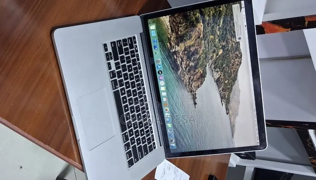 New Laptop Apple MacBook Pro 2014 16GB Intel Core i7 SSD 256GB