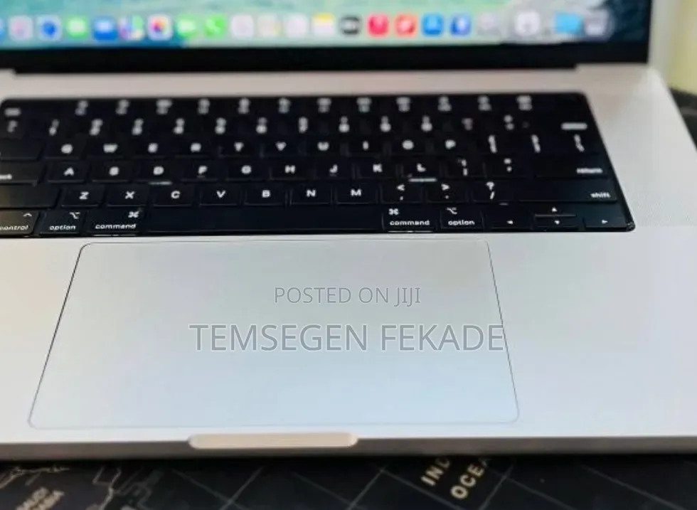 New Laptop Apple MacBook Pro 2021 M1 Max 16GB Apple M1 Max SSD 512GB