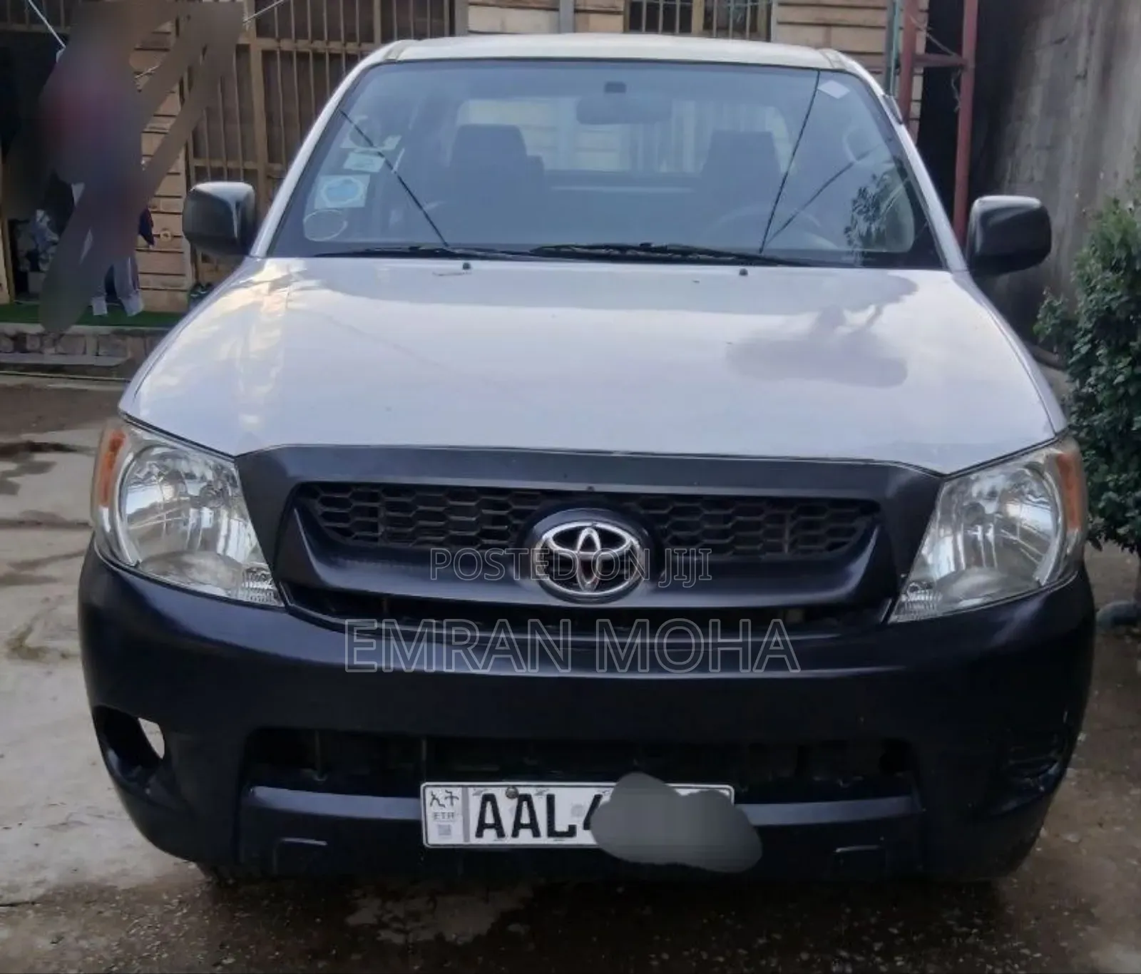 Toyota Hilux 2006 White