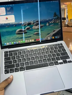 New Laptop Apple MacBook Pro 2019 8GB Intel Core i7 SSD 256GB