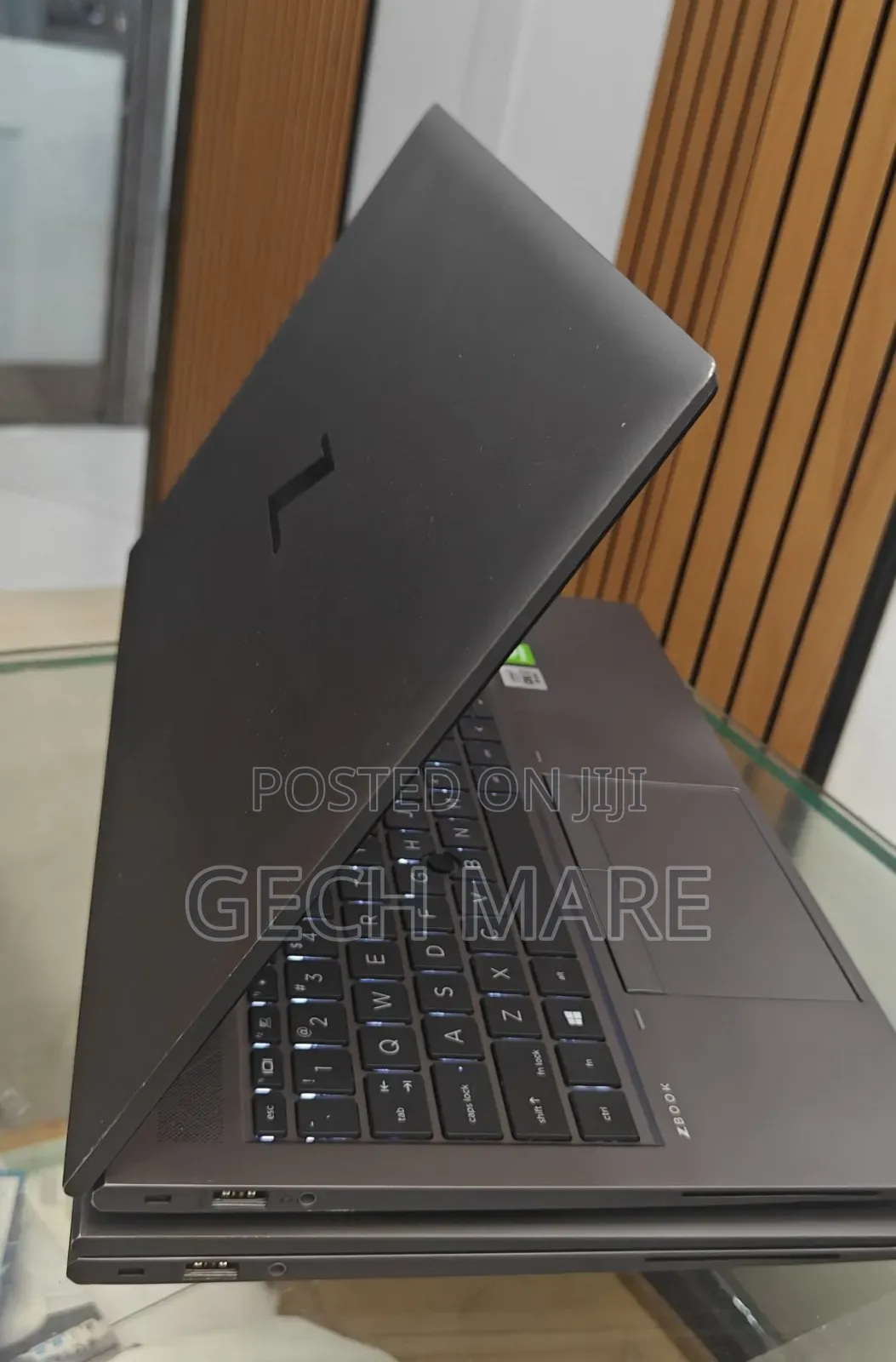 New Laptop HP ZBook 14 16GB Intel Core i7 SSD 512GB