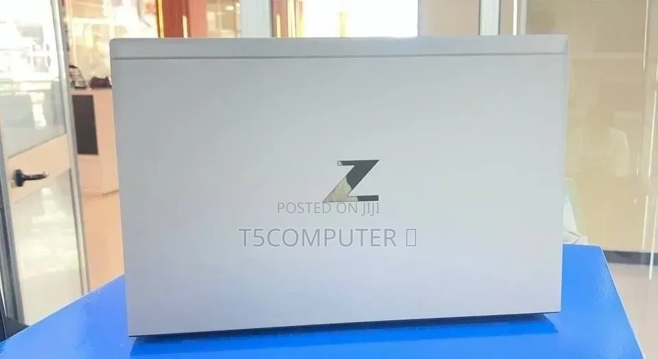 New Laptop HP ZBook Fury 15 G8 16GB Intel Core i7 SSD 512GB