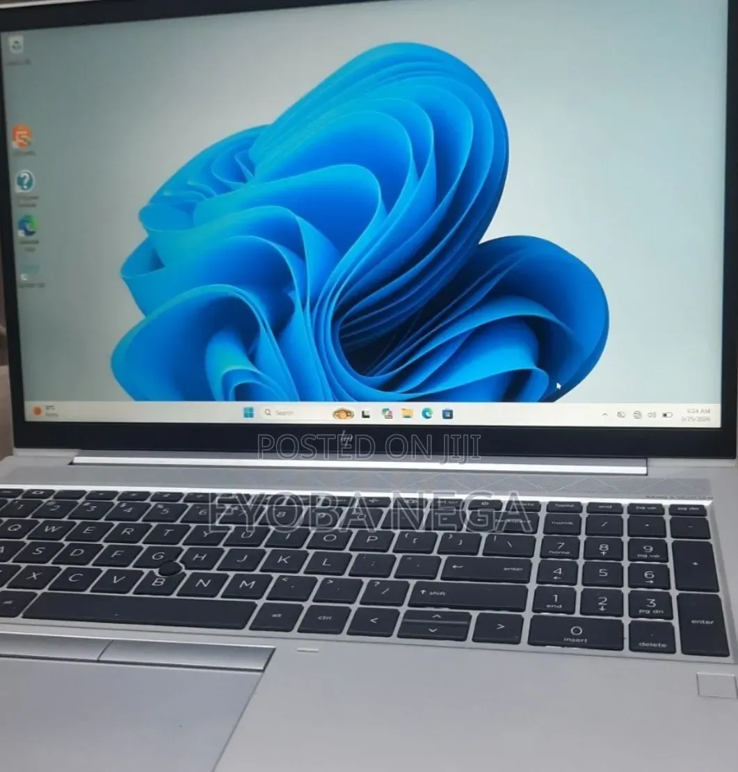 New Laptop HP EliteBook 850 G8 16GB Intel Core i7 SSD 512GB