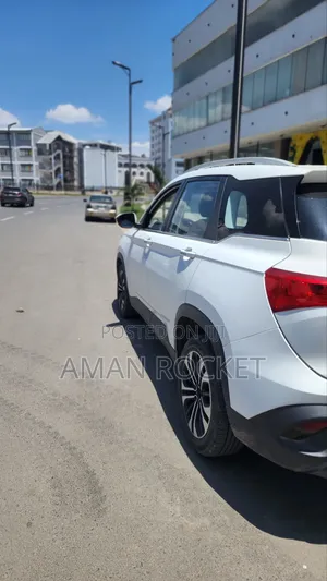 Chevrolet Captiva 2023 White