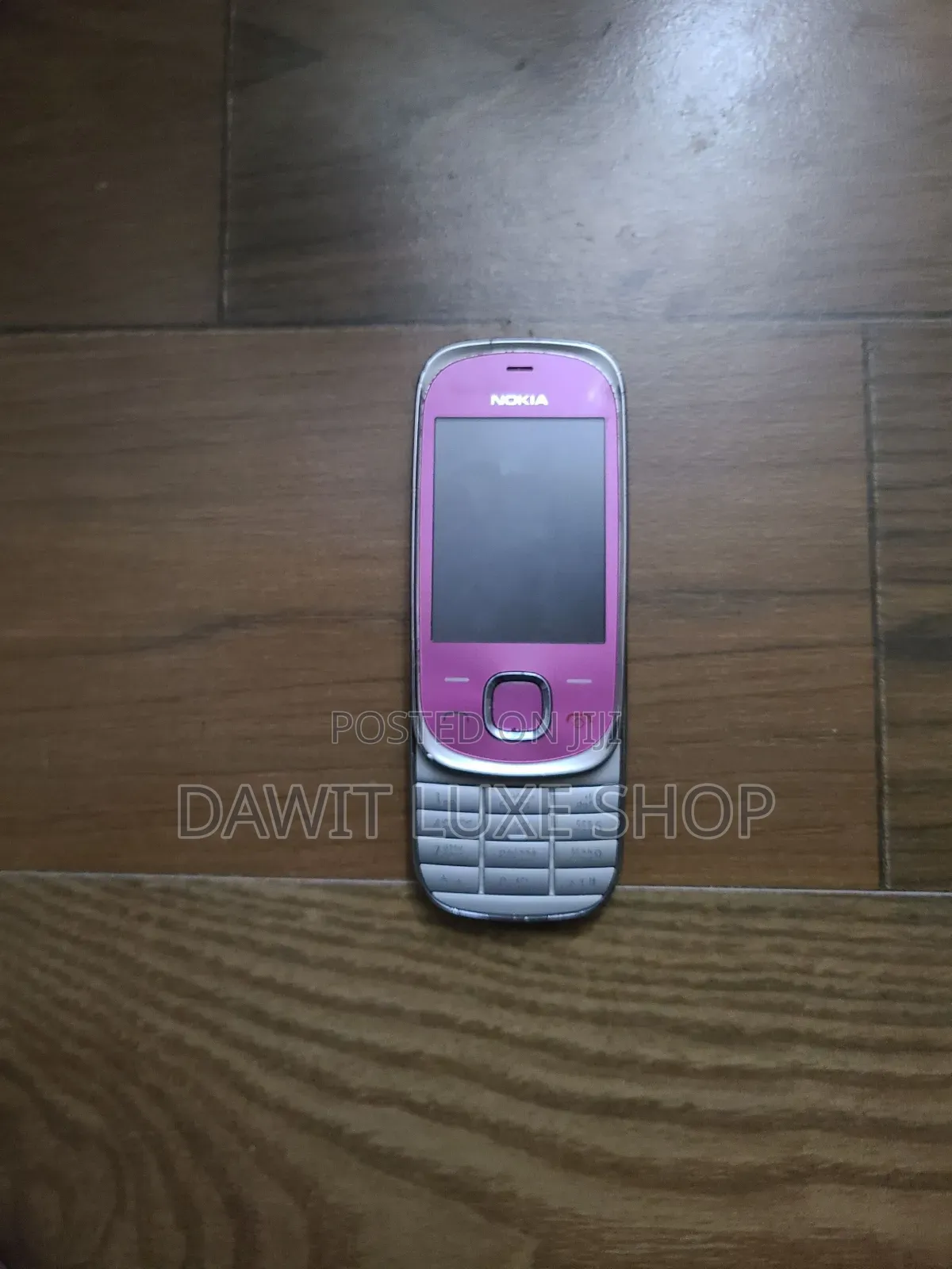 Nokia 7230 Pink