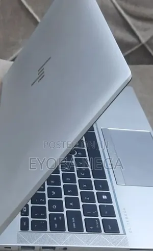 New Laptop HP EliteBook 840 G8 16GB Intel Core i7 SSD 512GB