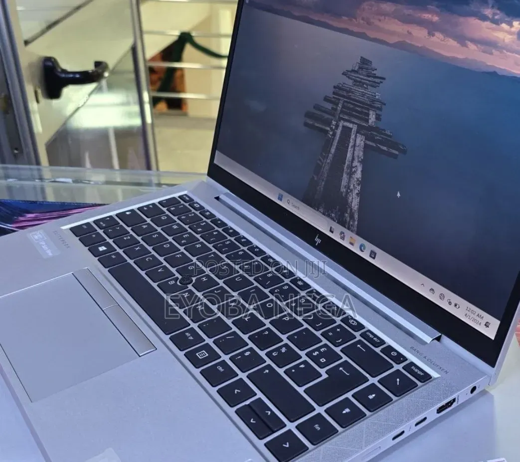 New Laptop HP EliteBook 840 G7 16GB Intel Core i7 SSD 512GB