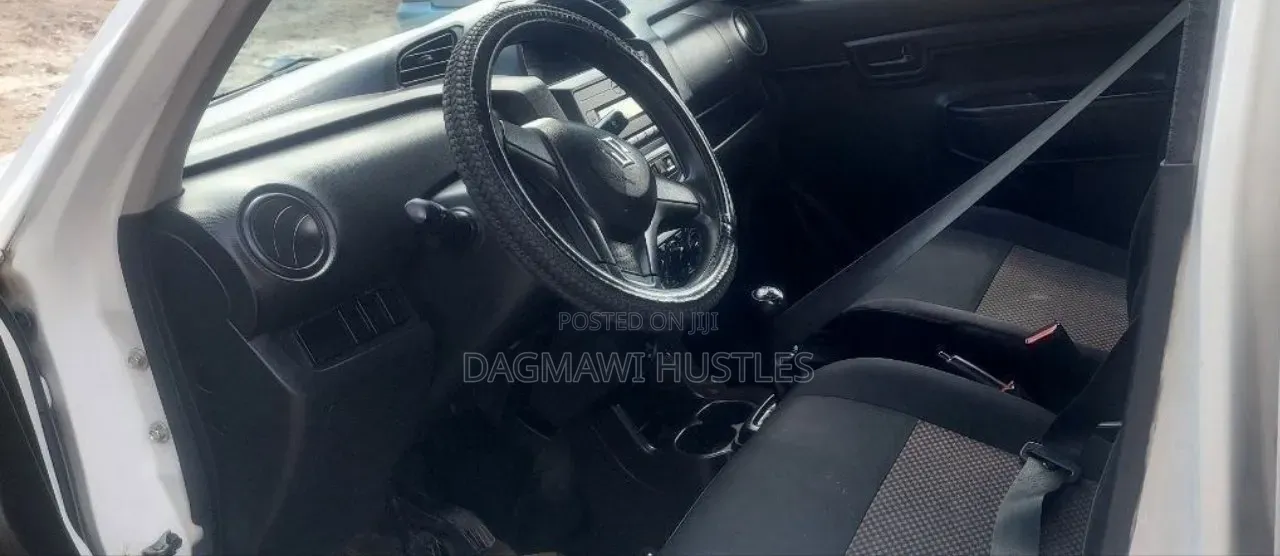 Suzuki S-Presso 2022 White