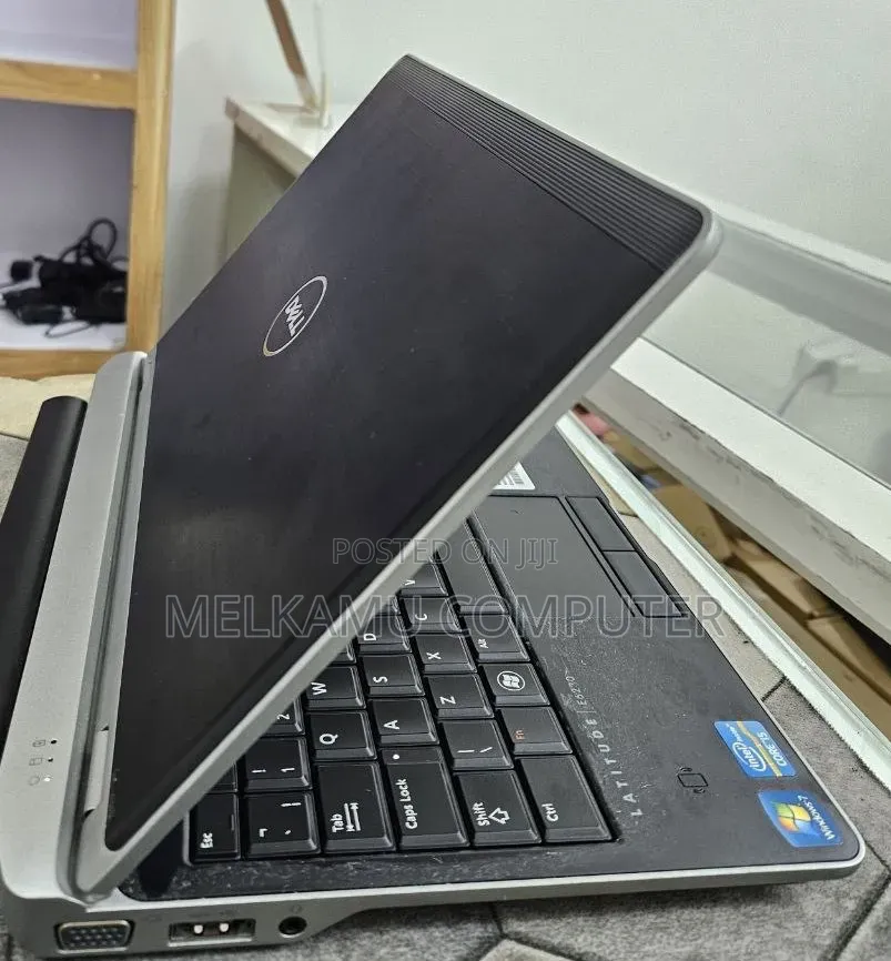 New Laptop Dell Latitude e6230 8GB Intel Core i5 SSD 128GB