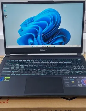 New Laptop MSI Crosshair 15 B12U 16GB Intel Core i7 SSD 1T