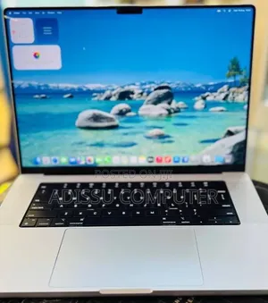 New Laptop Apple MacBook Pro 2021 M1 Max 16GB Apple M1 Max SSD 512GB