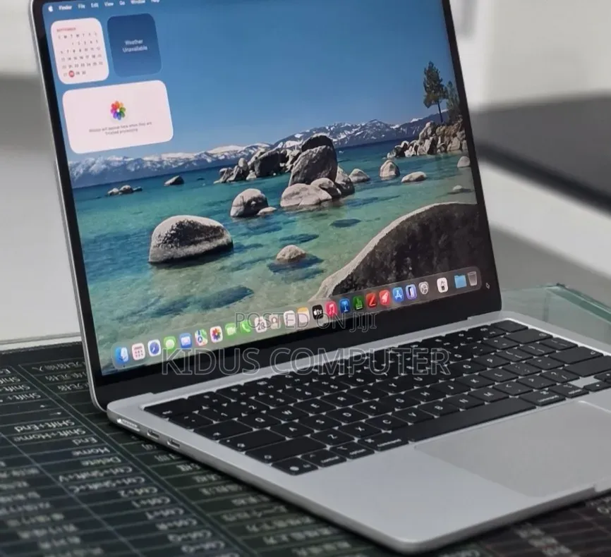 New Laptop Apple MacBook Air 2026 M5 16GB Apple M5 SSD 512GB