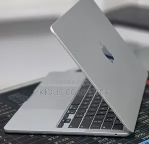 New Laptop Apple MacBook Air 2026 M5 16GB Apple M5 SSD 512GB
