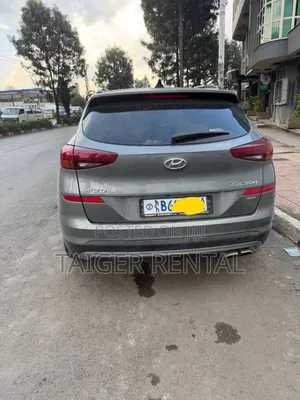 Hyundai Tucson Rent