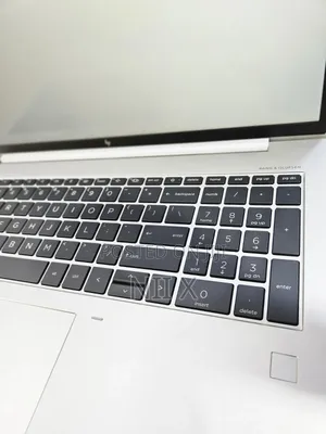 Laptop HP EliteBook 860 G9 16GB Intel Core i7 SSD 512GB