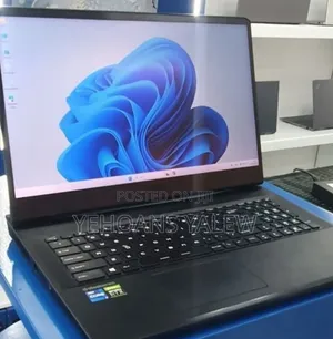 New Laptop MSI GP75 Leopard 16GB Intel Core i7 SSD 512GB
