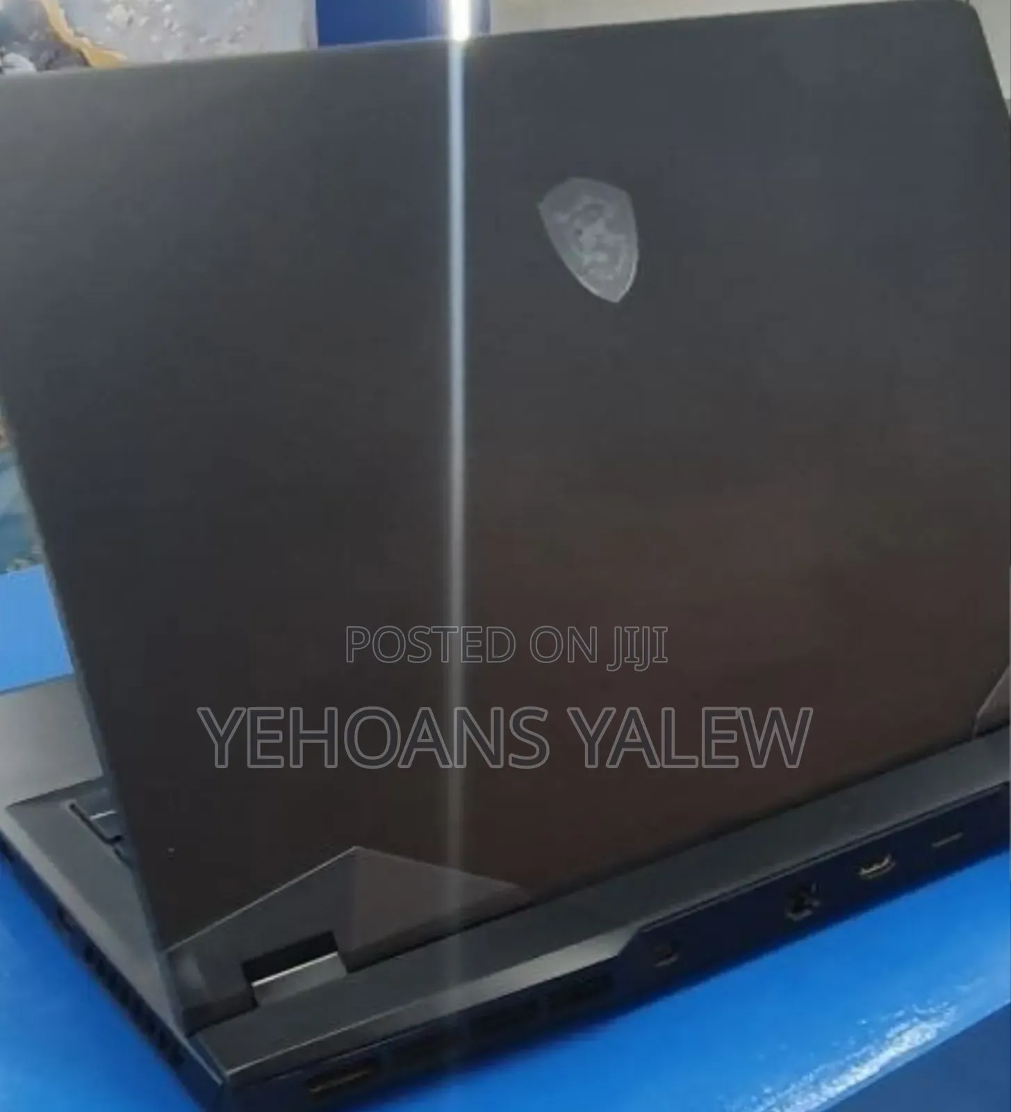 New Laptop MSI GP75 Leopard 16GB Intel Core i7 SSD 512GB