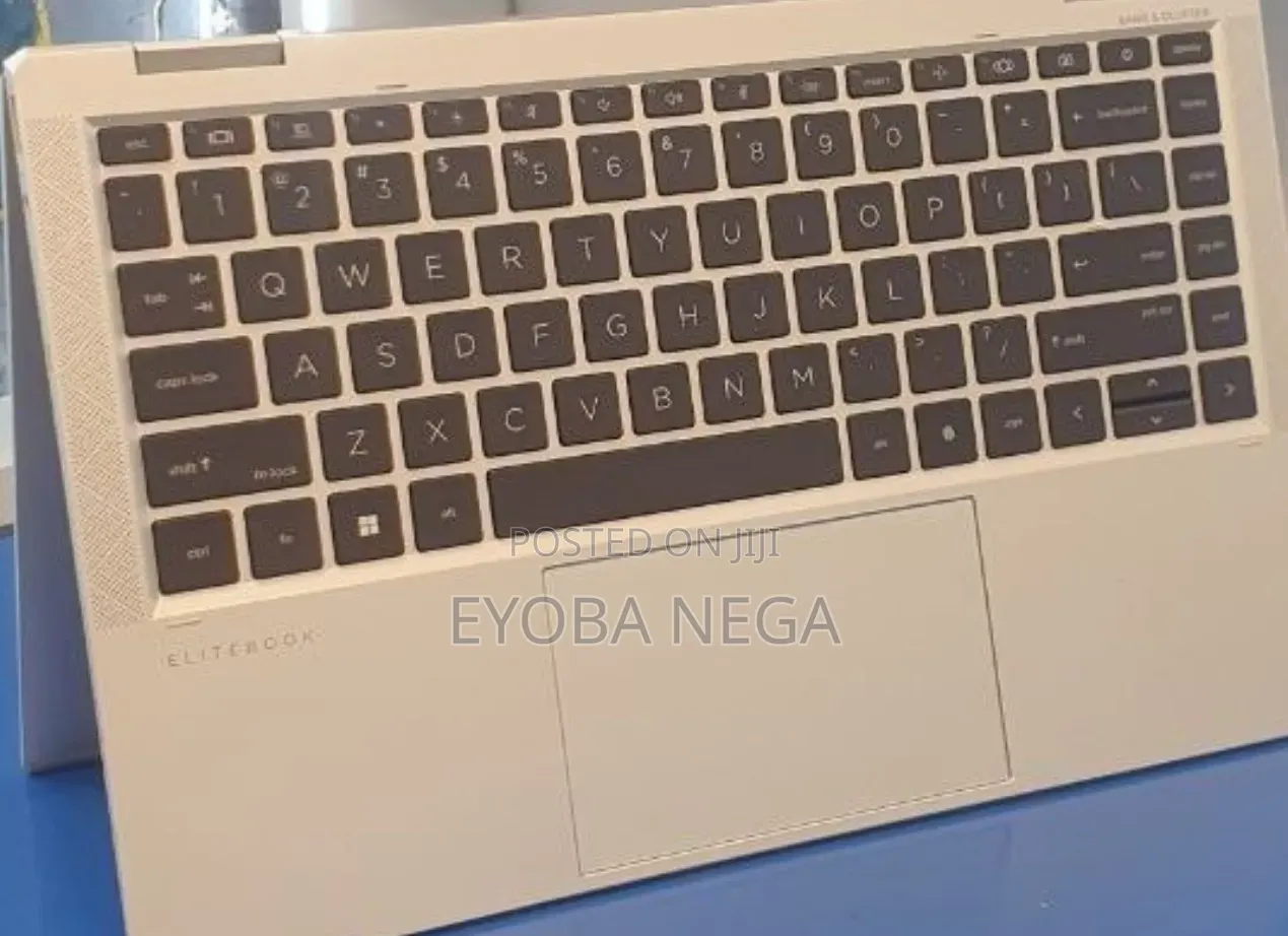 New Laptop HP EliteBook x360 1030 G8 32GB Intel Core i7 SSD 512GB