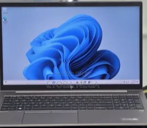 New Laptop HP ZBook 15 16GB Intel Core i5 SSD 512GB