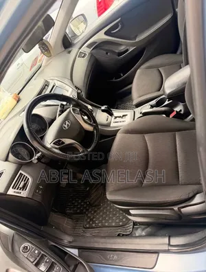 Hyundai Elantra 2013 Blue