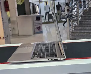 New Laptop Asus 8GB Intel Core i5 SSD 256GB