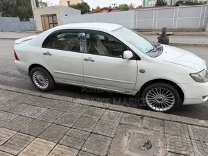 Toyota Corolla 2005 White
