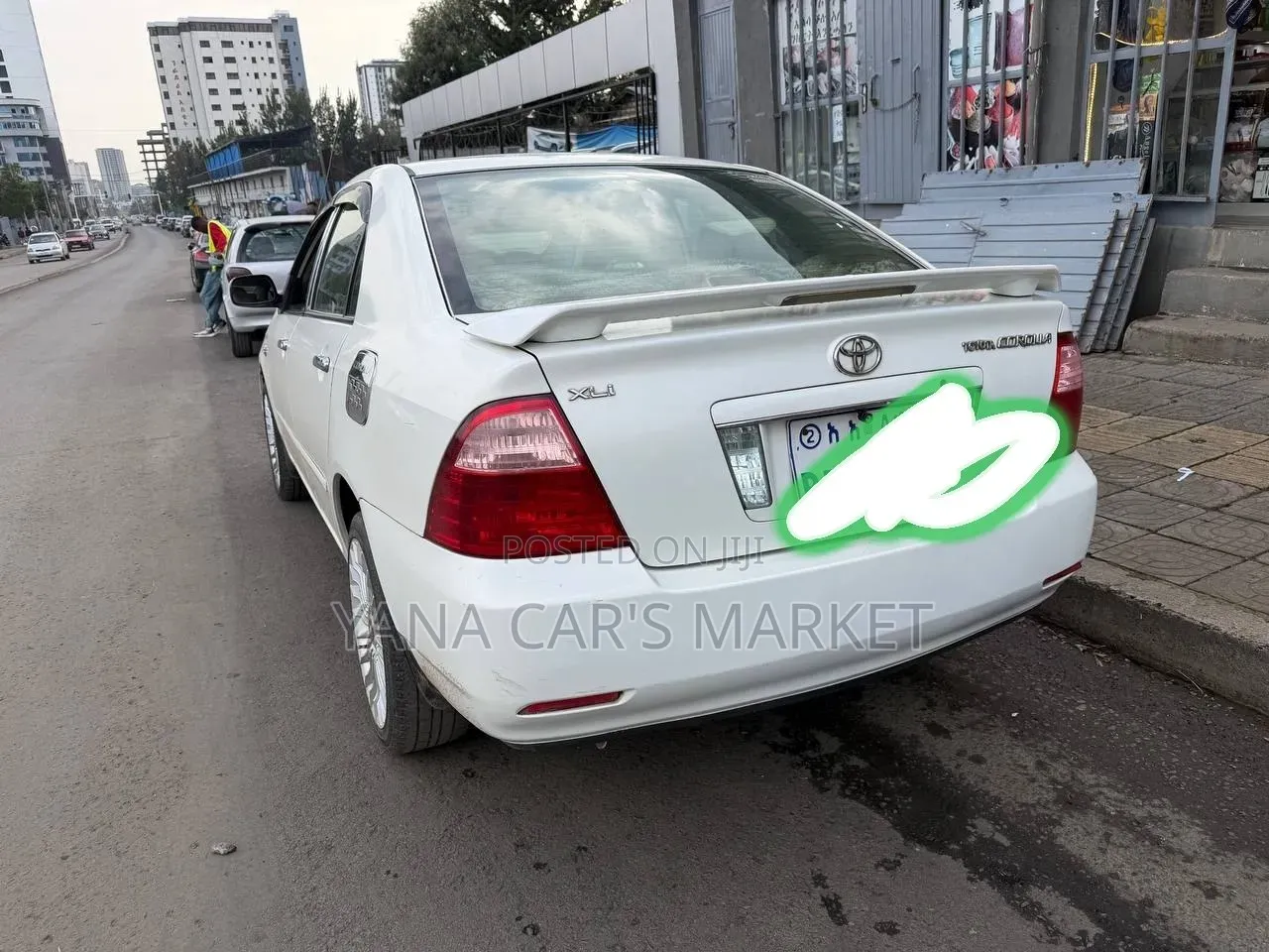 Toyota Corolla 2005 White